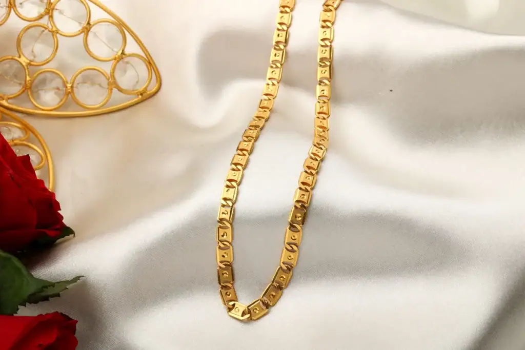 ทองไมครอน 24k คือชิ้นงานที่ทำด้วยโลหะอื่น ๆ แล้วเคลือบผิวด้วยทองคำแท้